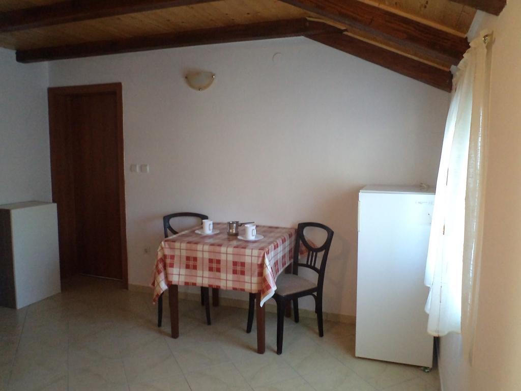 Studio In Baric Draga I Exterior foto
